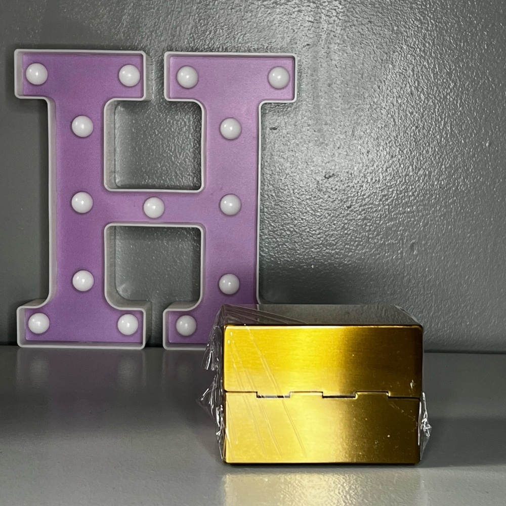 Brandon Blackwood Mini Metal Minaudière Evening Bag in Gold with Chain - Picture 9 of 12